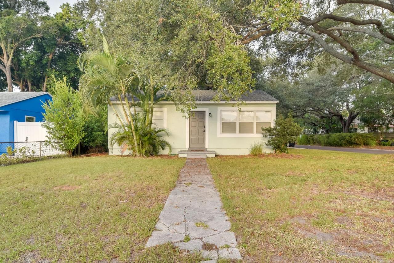 Pet-Friendly Gulfport Home Walkable Location! St. Petersburg Bagian luar foto