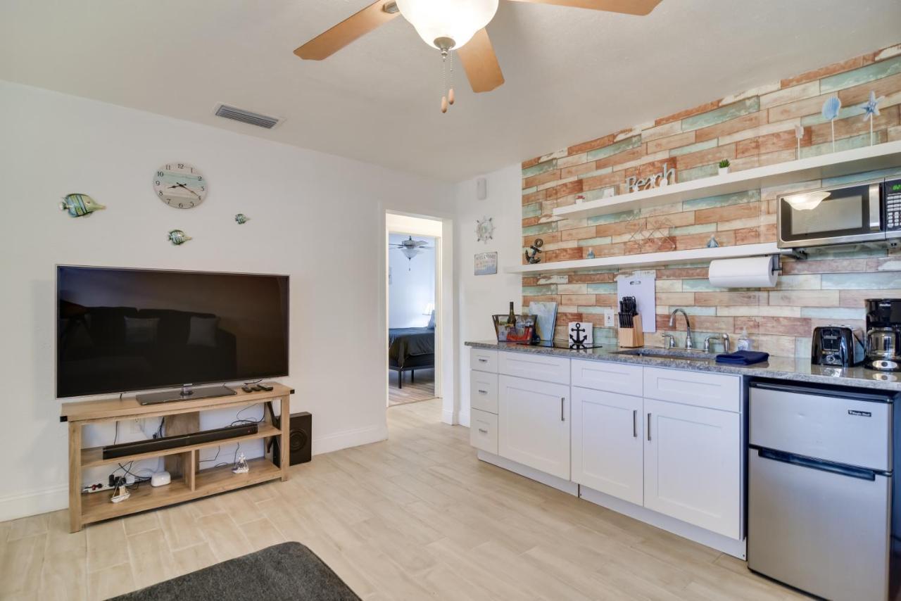 Pet-Friendly Gulfport Home Walkable Location! St. Petersburg Bagian luar foto